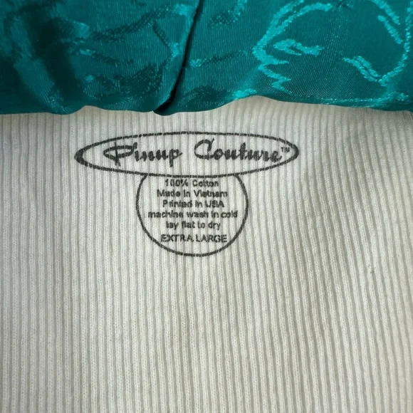 Pinup tank top - Picture 3 of 3